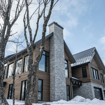 Contemporary house with Willki stone veneer siding