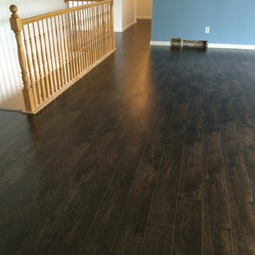 High Quality 12mm Distressed Handscraped Laminate Flooring
