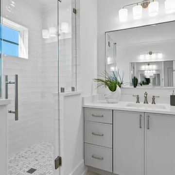 Coastal Modern Sophistication: The Emma Lane Project