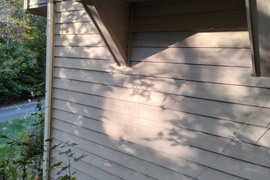 Inspiration for a garage remodel in New Orleans