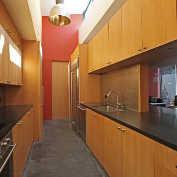 Equestrian Facility & Groom's Quarters