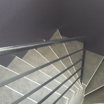 décoration cage d'escalier
