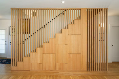 Staircase - modern staircase idea in San Francisco