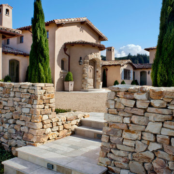 Santa Lucia Estate
