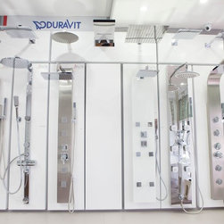 Aventura Showroom - Products