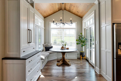 Inspiration for a craftsman dining room remodel in New York