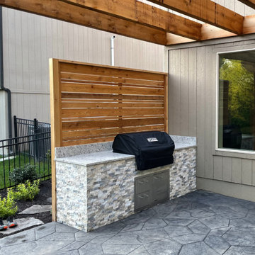 Outdoor Kitchen