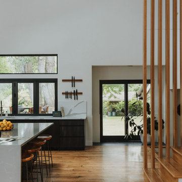 Plateau Court
