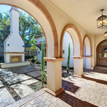 Outdoor entertain