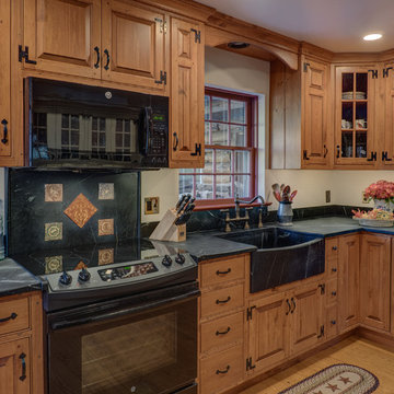 Primitive Kitchen