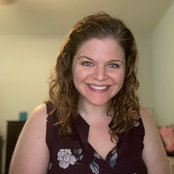 Katie Lee's photo