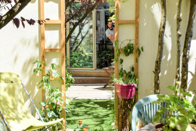 Idées déco pour un petit jardin sur toit romantique.
