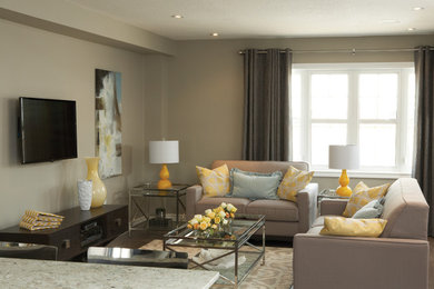 Example of a minimalist living room design in Toronto