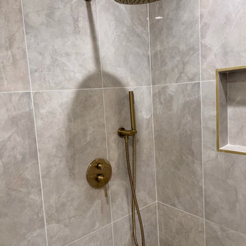 gold shower set