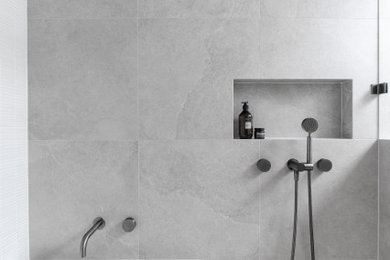 キャンベラにあるコンテンポラリースタイルのおしゃれな浴室の写真