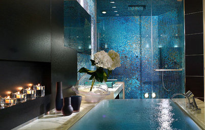 Dip Into a Watery Blue Bathroom