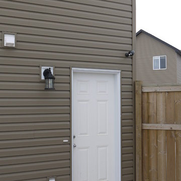 Garage secondary suite - Auburn bay