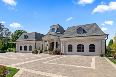 Transitional exterior home idea in Detroit