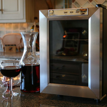 Eco Series 6 Bottle Thermoelectric Wine Cooler