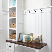 Entry, mudroom