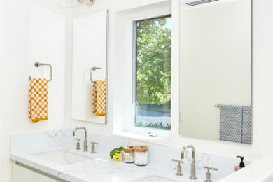 Minimalist bathroom photo in Santa Barbara