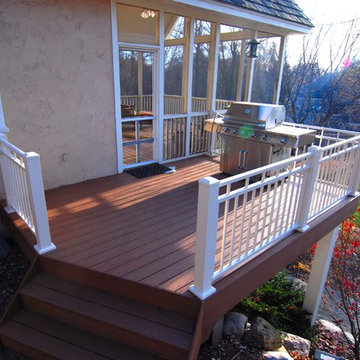 Azek deck with Aluminum rail