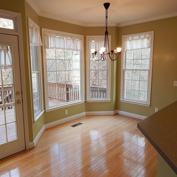 Very Nice Cul-de-Sac Home in Mableton w/ Full Finished Basement