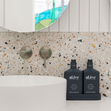 Contemporary Joslin Ensuite, Laundry & Bathroom Renovation