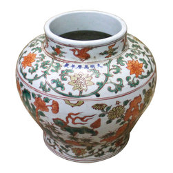 Chinese Handmade Multi-Color Flower Kirin Porcelain Pot Jar - Decorative Jars And Urns