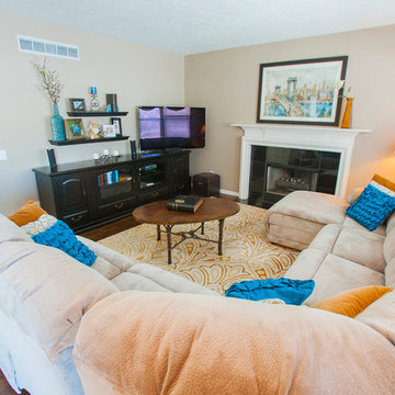 Sandstone Kitchen & Family Room