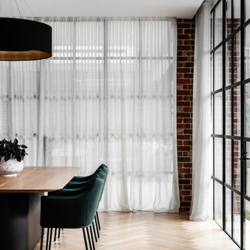 Essendon - Deco House