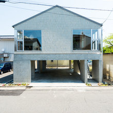 ピロティのある建築