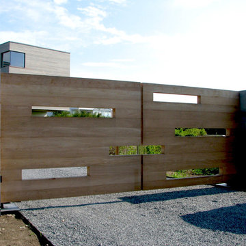Teak Gate
