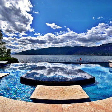 British Colombia Lightstreams Renaissance Collection Peacock Pool