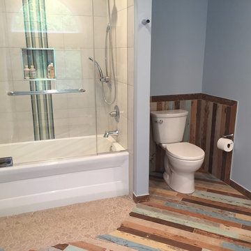 Boys Beach Bathroom