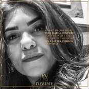 Dina Souza's photo