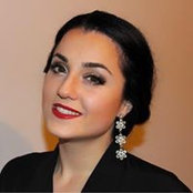 Elena Cruceru's photo
