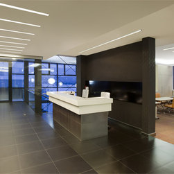 Cirrus Channel, S1 Lens - Ceiling Lighting