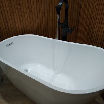 Freestanding Tub