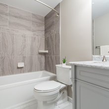 JOsie bathroom