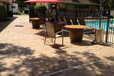 Example of a patio design in Santa Barbara
