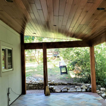 Southwest Austin Screened Room