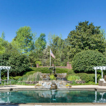 Chanticleer Estate