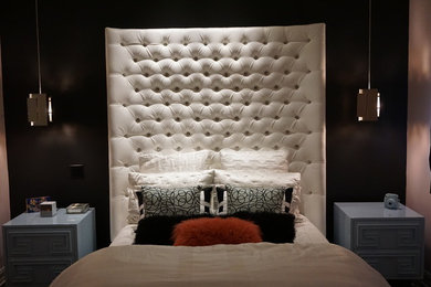 Bedroom - eclectic bedroom idea in Los Angeles