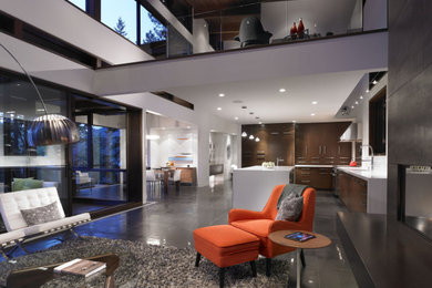 Family room - modern family room idea in Vancouver