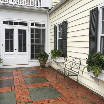 URNS and Window Box Dressing