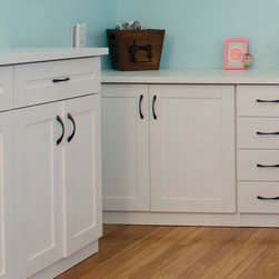 5-piece Shaker door and drawer fronts - Storage And Organization