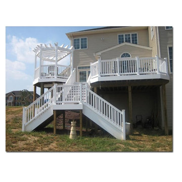 Elevated Custom Deck with Staircase – James Island, SC