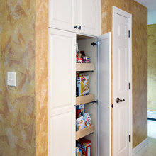 Kitchen storage