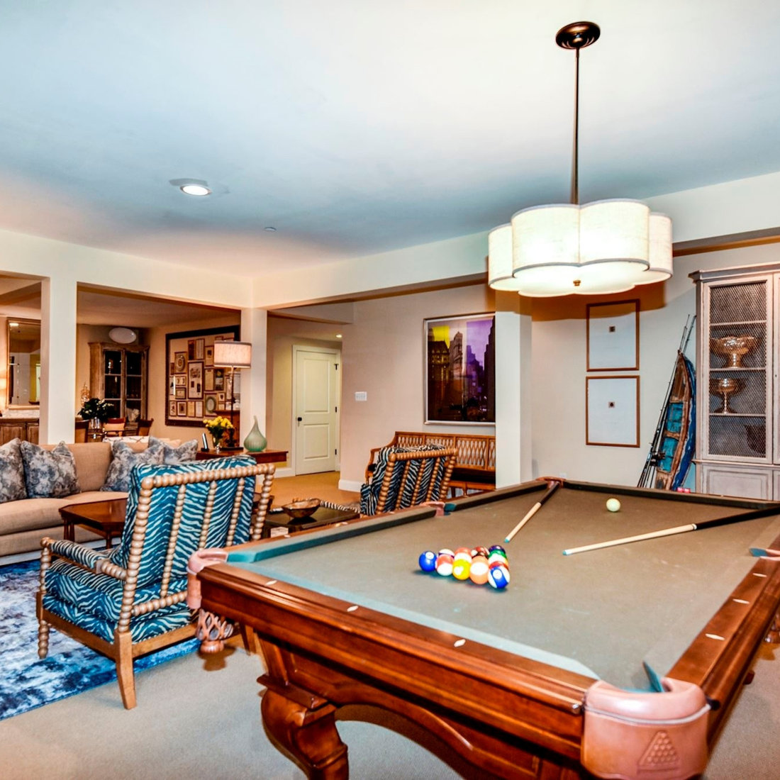 Basement Game Room & Bar
